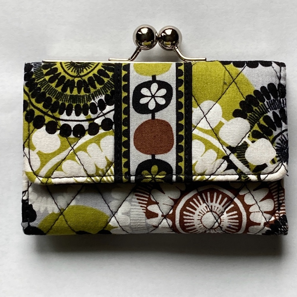 Vera Bradley Small Kisslock Wallet